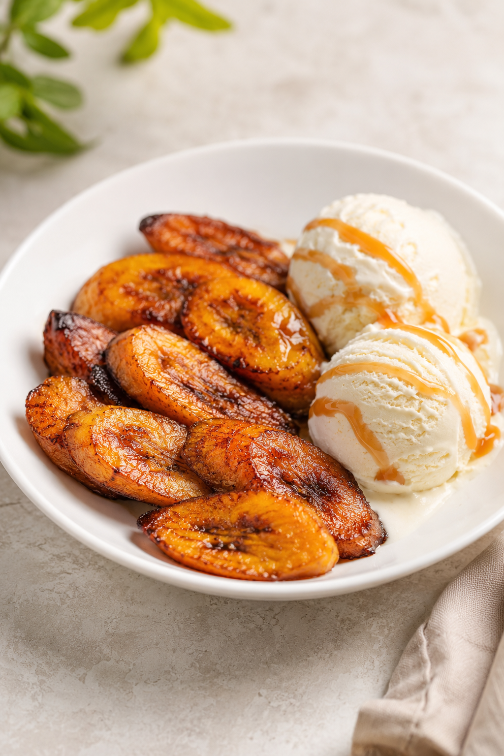 Fried Bananas with Ice Cream