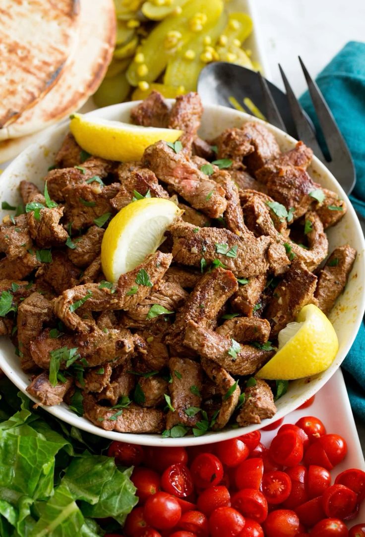 Sumac Skirt Steak Pita