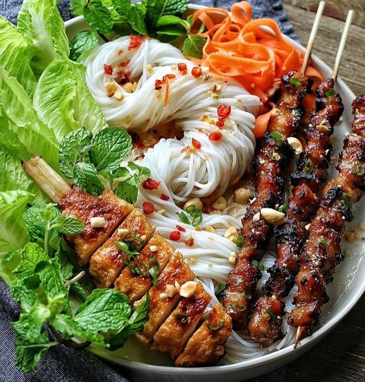 Grilled Prawn & Pork (Bún Tôm)