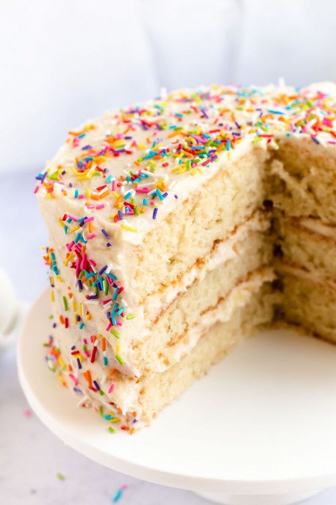 Classic Vanilla 8-Inch Cake
